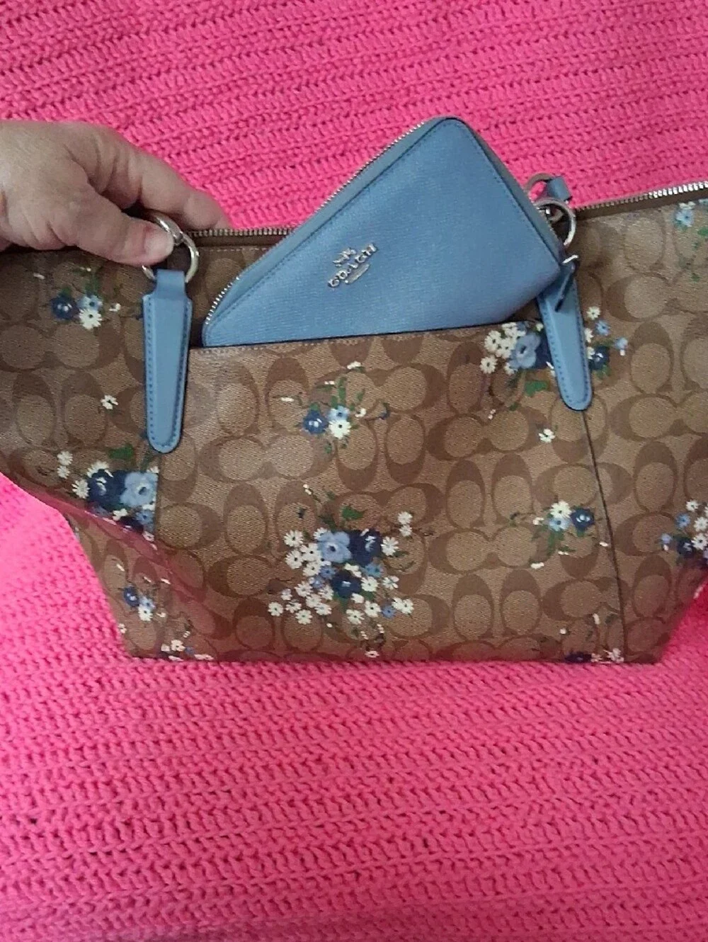 Beautiful Large Coach Tote Bag